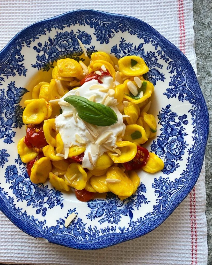 Orecchiette con zafferano, pomodorini confit e stracciatella | Bananna Kitchen 10e59011 6321 4827 bbcf d6106c9ee382 | Bananna Kitchen