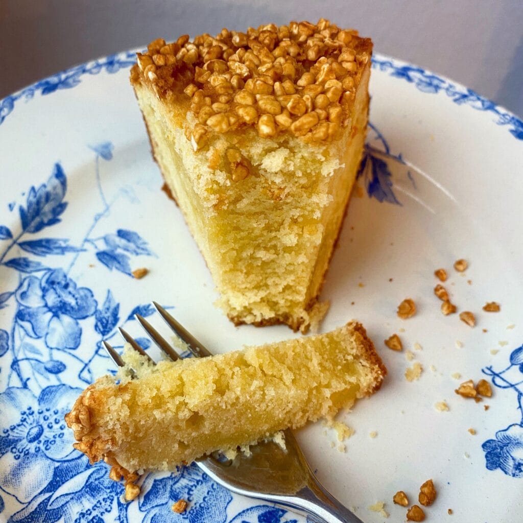 Torta nuvola croccante, con panna montata e croccantini | Bananna Kitchen 178e4f1c 17b3 46cd 8eae 37118dfe3136 | Bananna Kitchen