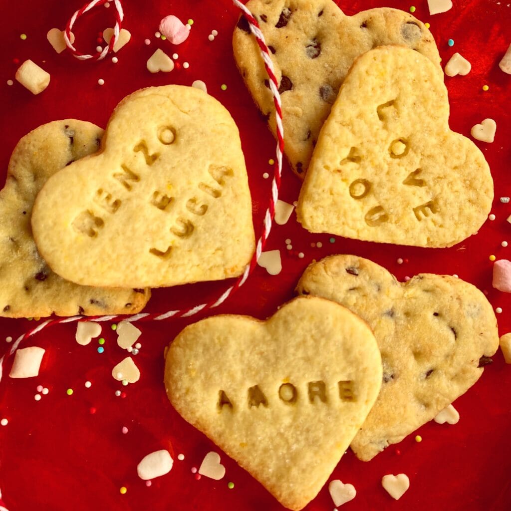 Biscotti di San Valentino | Bananna Kitchen 7b74528f 1ce4 43d5 ae86 b9680796132b | Bananna Kitchen